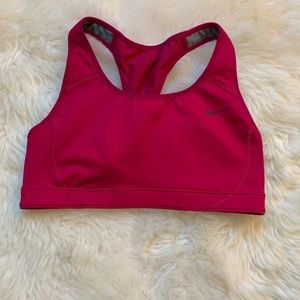 Nike women’s sports bra